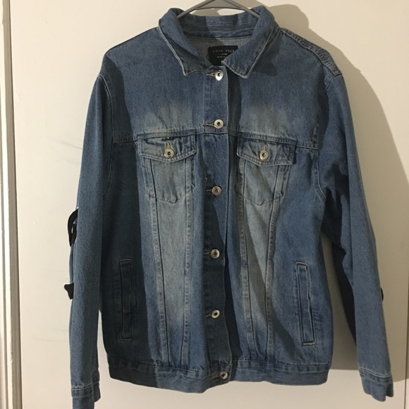 Oversized Women’s Denim Jacket w/ black lace - Picture 3 of 8